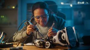 YEAR 1: HIGHER NATIONAL DIPLOMA IN ELECTRICAL AND ELECTRONICS ENGINEERING 